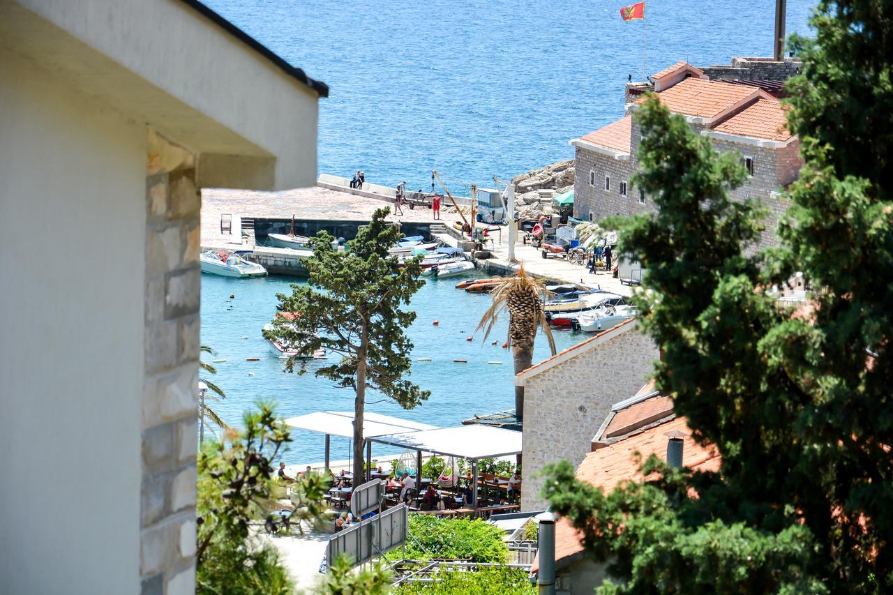 Apartments Minja S Petrovac Exteriör bild
